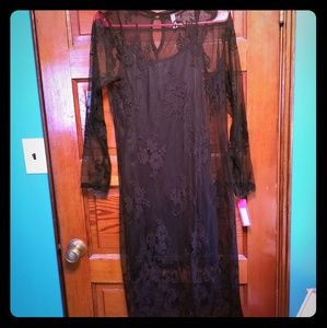 Black lace longsleeve dress
